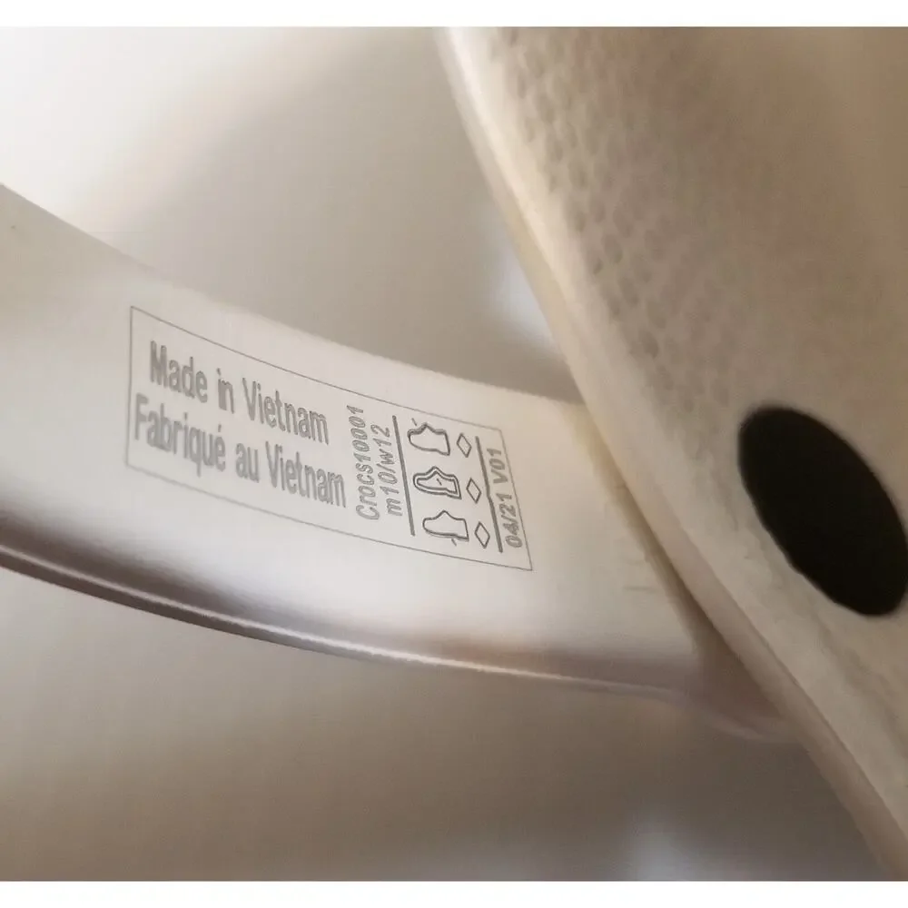 Crocs Classic 10001-100 Men's Sz 10 Women’s 12 Sandal Slip On Clog Casual White